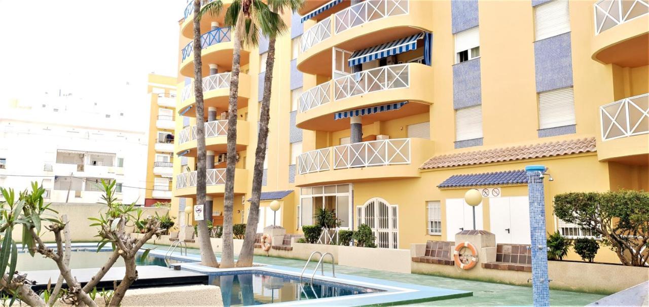Ecaterina Apartment Torrevieja Dış mekan fotoğraf
